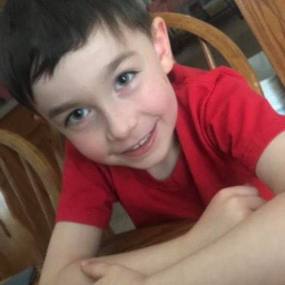 Meet your Posher, Hunter - Picture 1 of 1